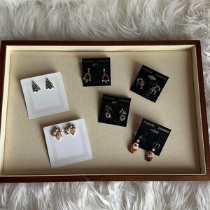 Vintage Christmas Holiday Earrings